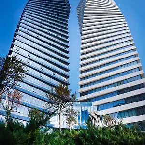 Pullman Axis Towers ***** تبليسي