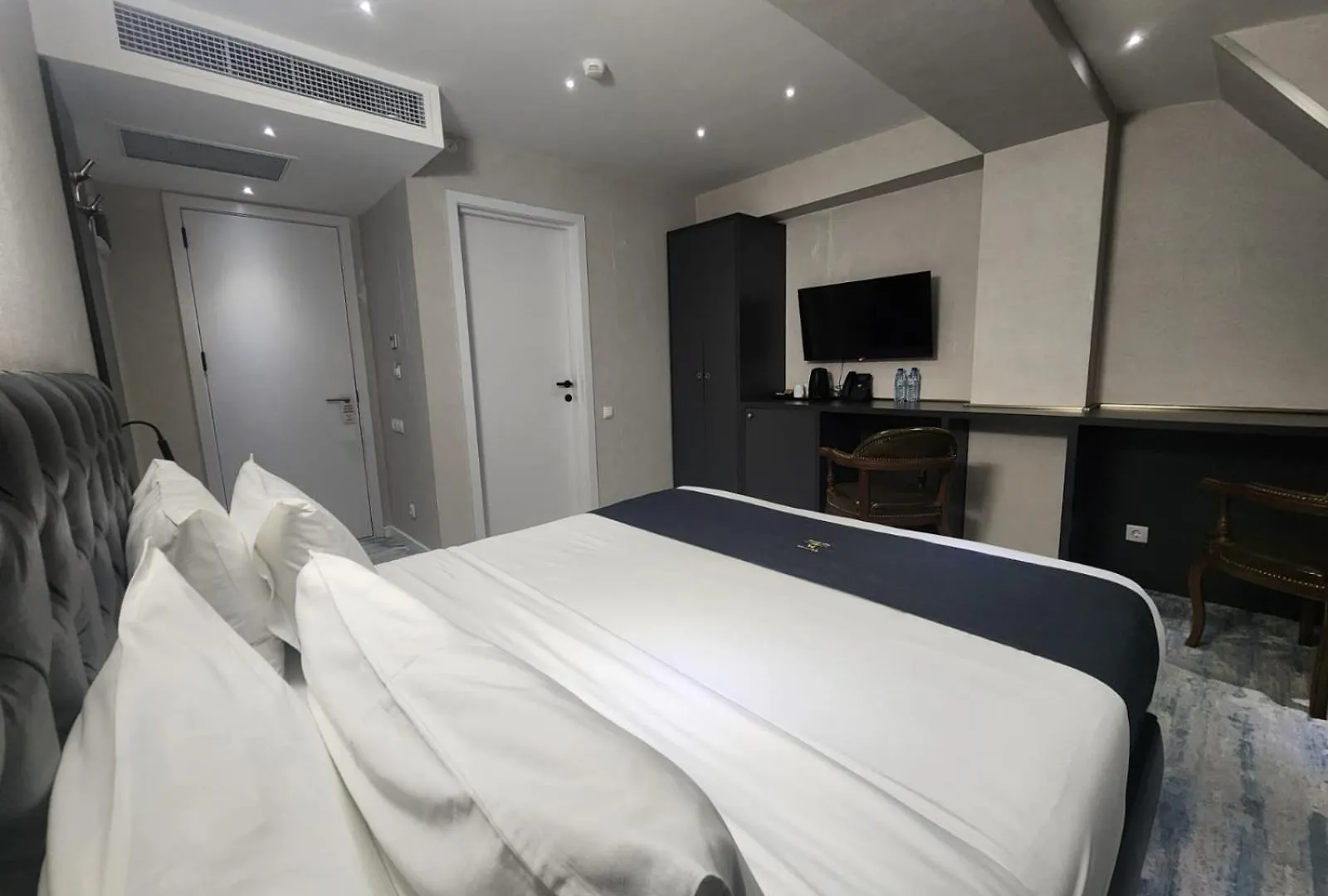 *****  Mi24T Hotel Tbilisi グルジア