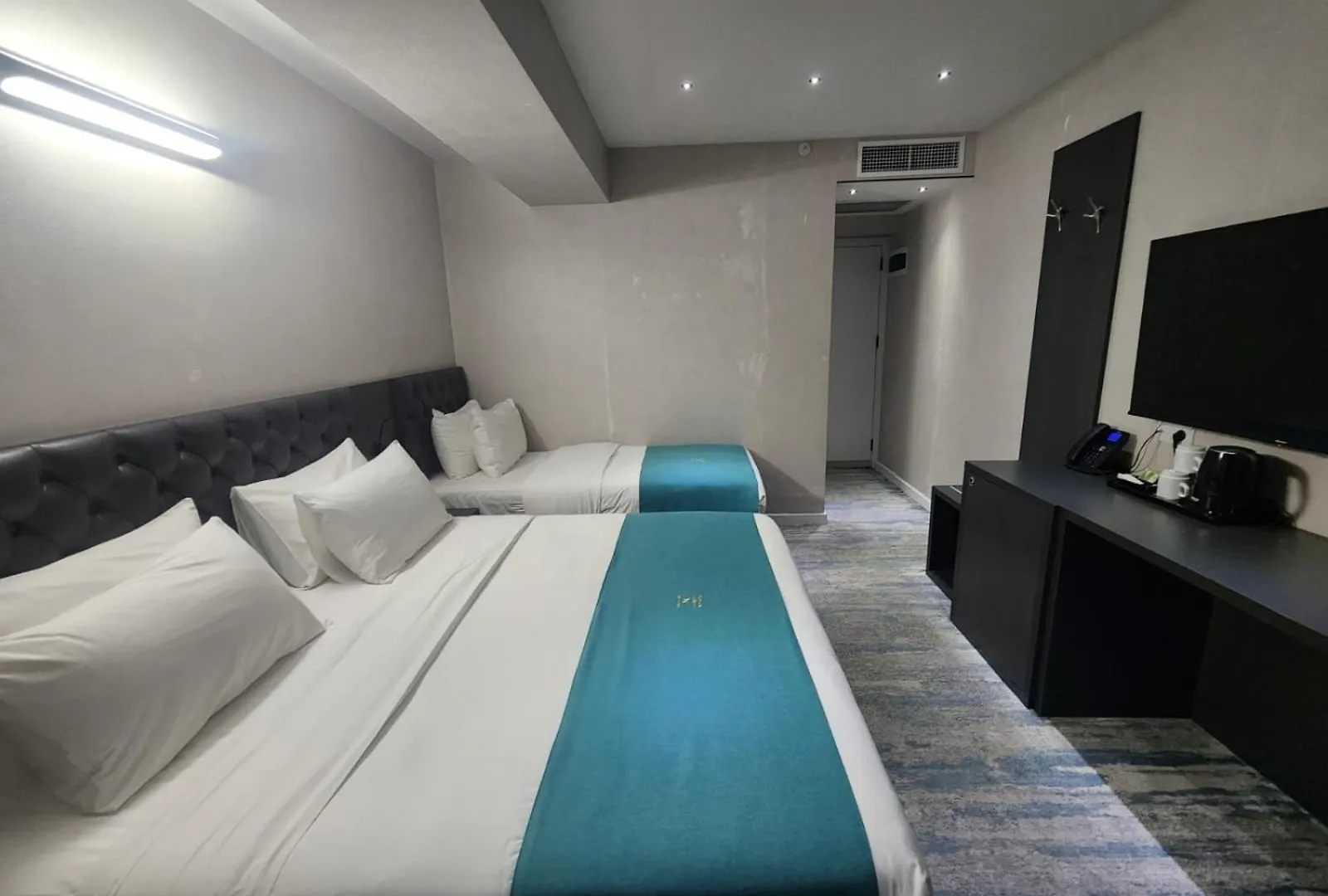Mi24T Hotel Tbilisi