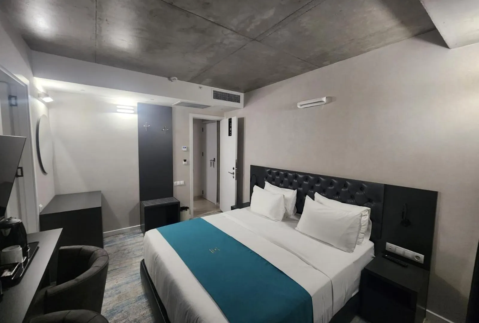 Mi24T Hotel Tbilisi