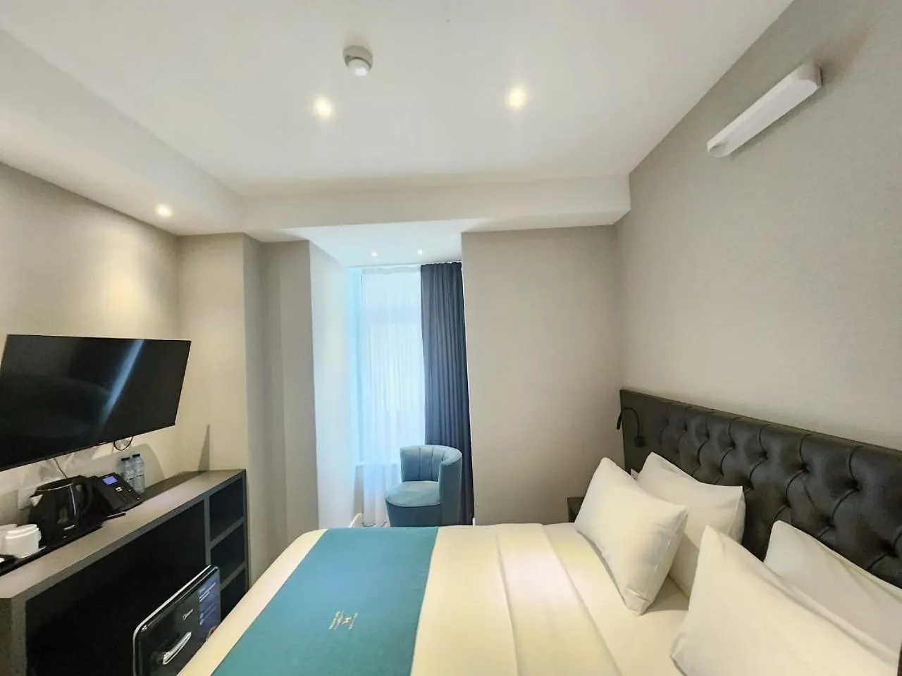 Mi24T Hotel Tbilisi グルジア