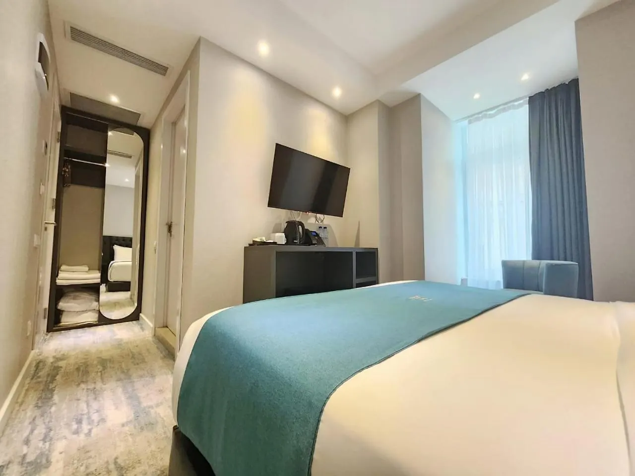 Mi24T Hotel Tbilisi