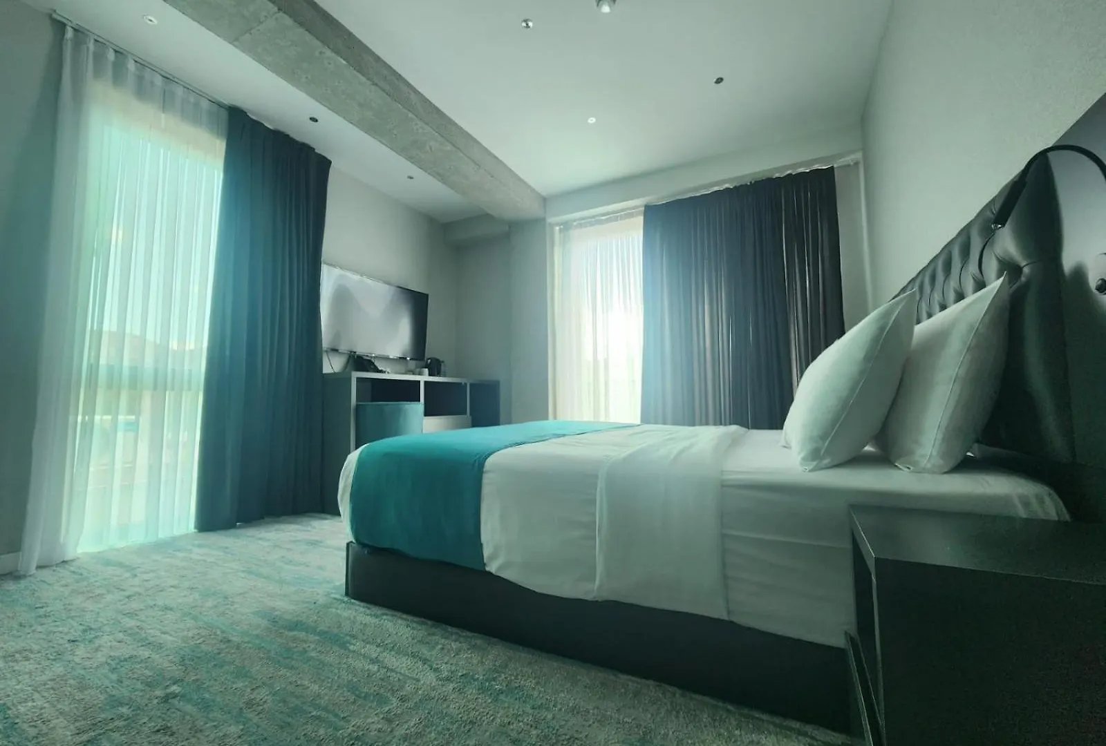 Mi24T Hotel Tbilisi グルジア