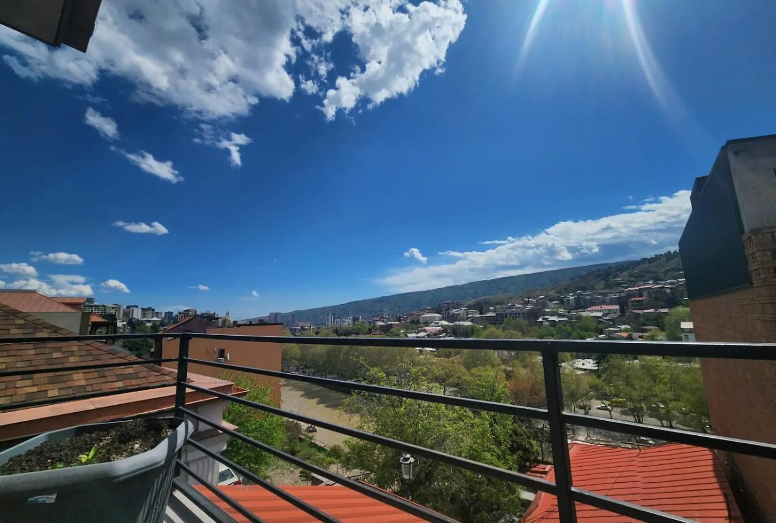 Mi24T Hotel Tbilisi