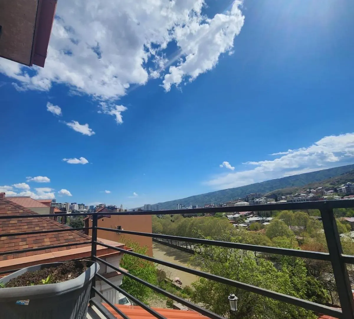Mi24T Hotel Tbilisi