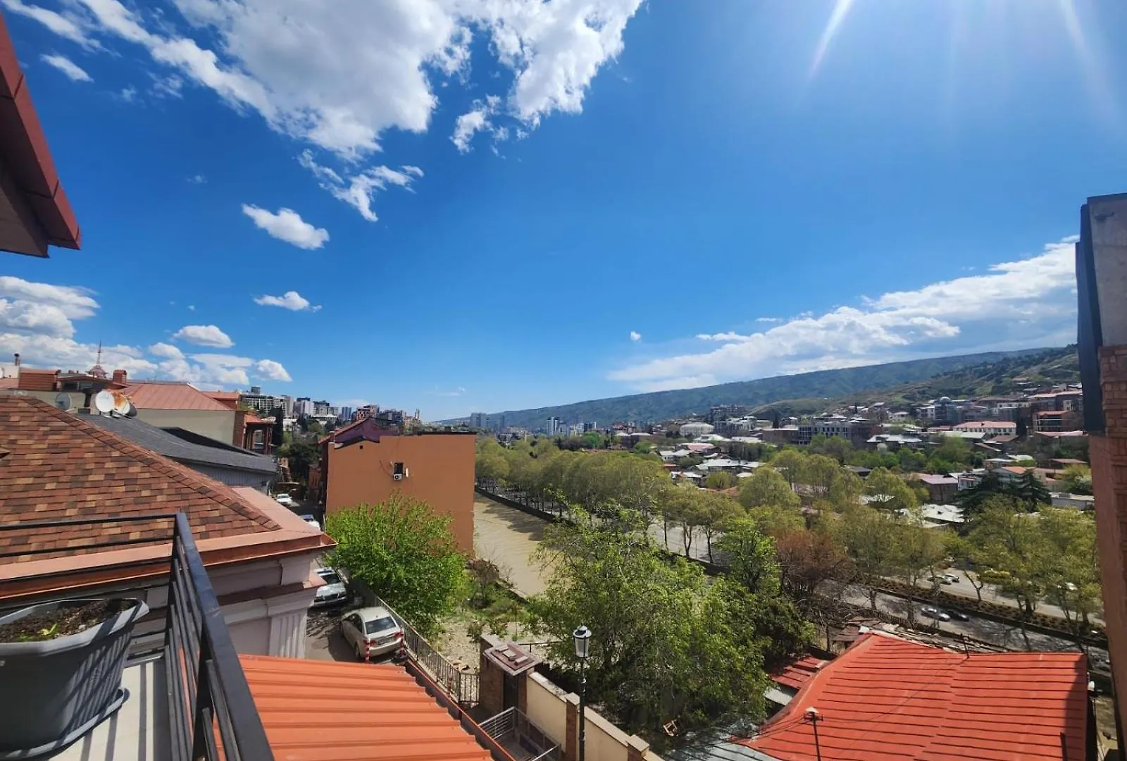 Mi24T Hotel Tbilisi
