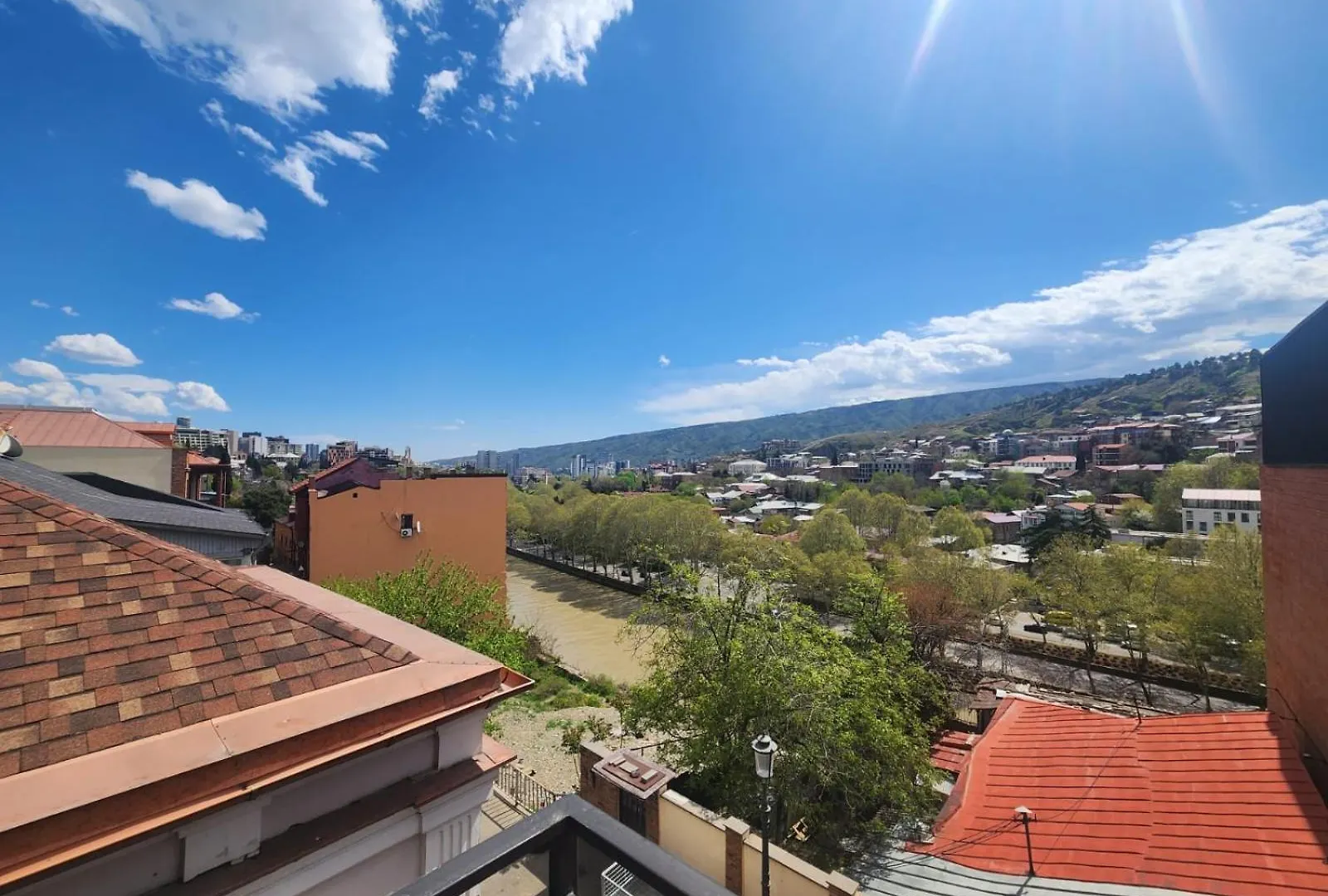 Mi24T Hotel Tbilisi