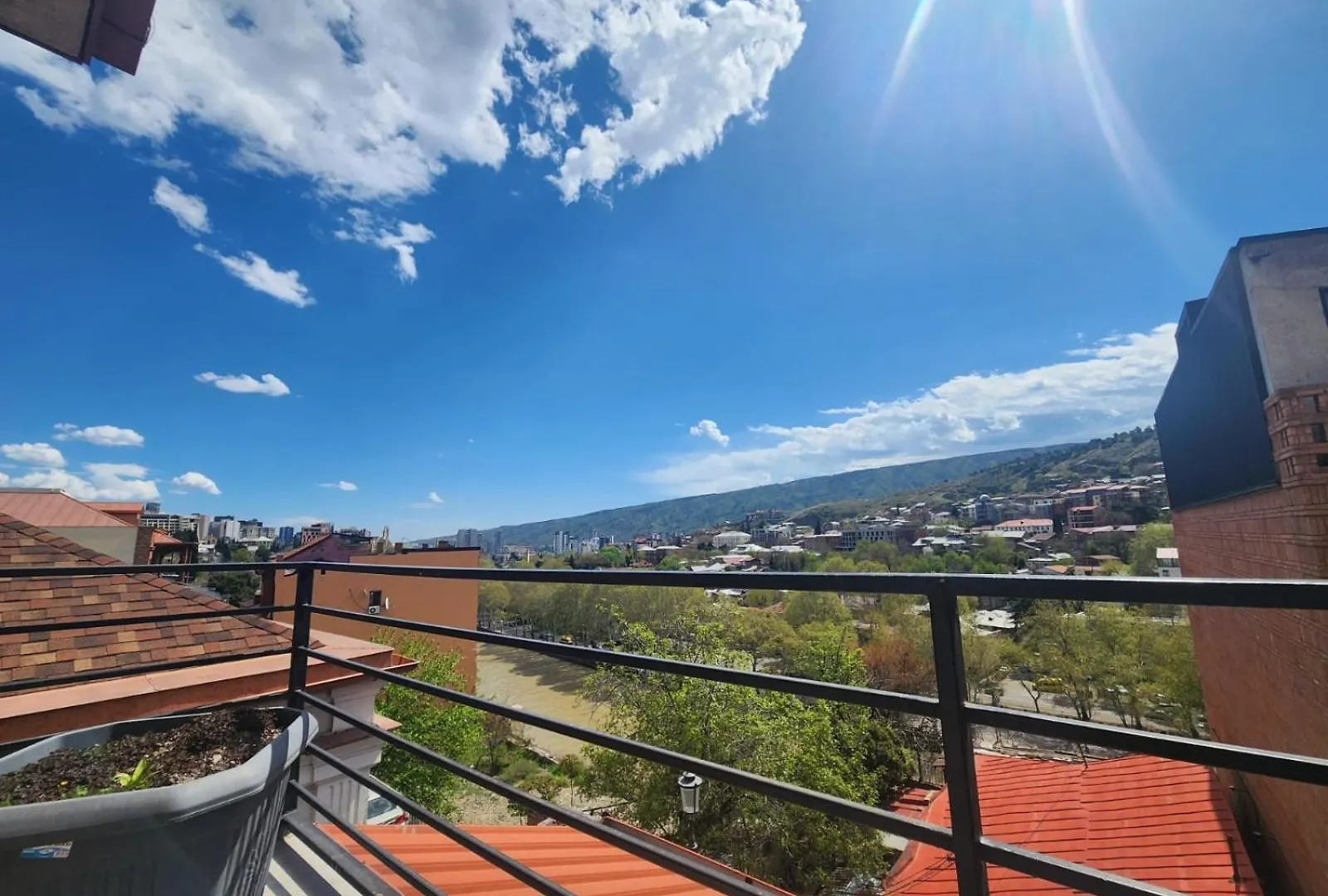 Mi24T Hotel Tbilisi グルジア