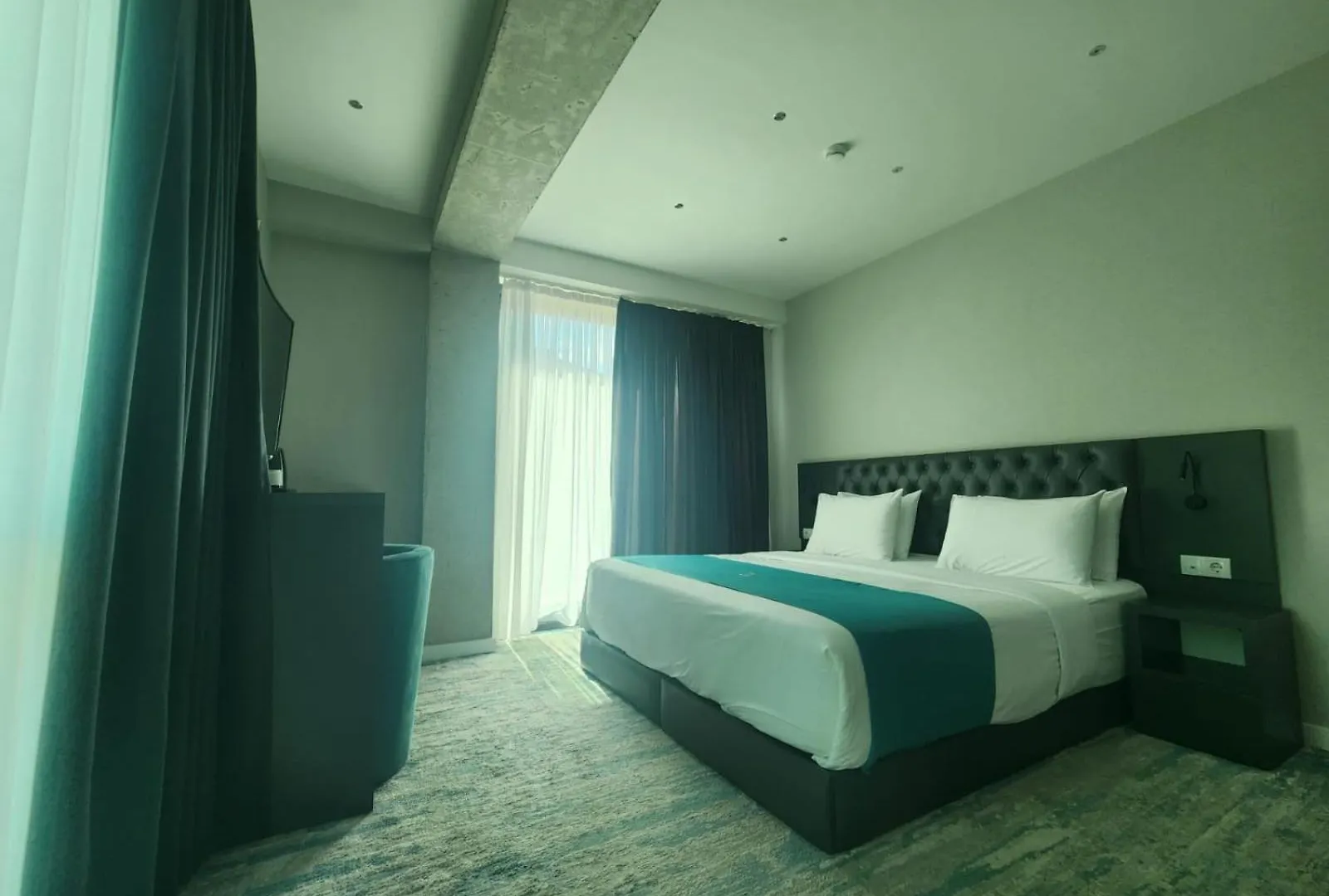 Mi24T Hotel Tbilisi